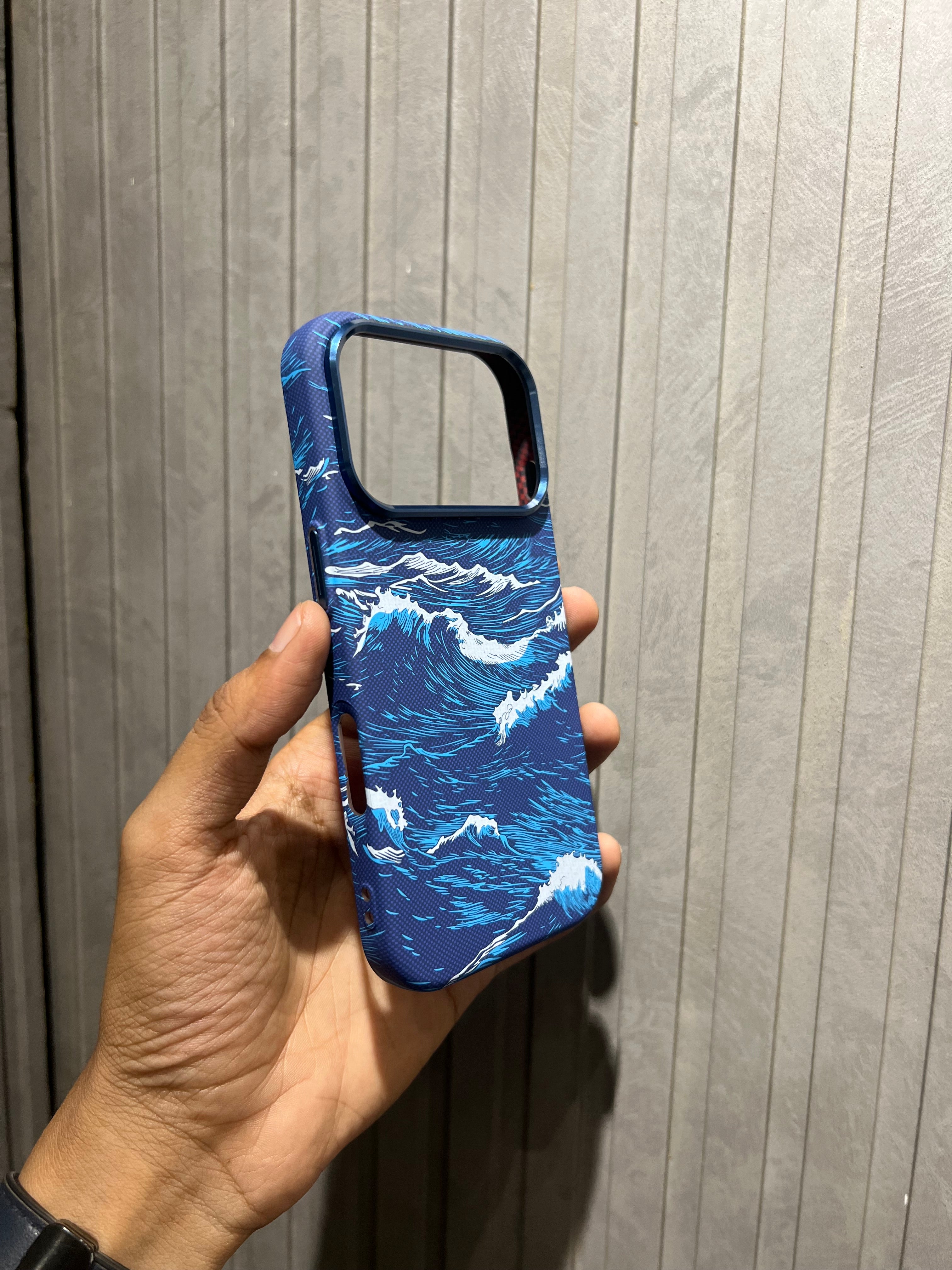 Ocean Wave Carbon case for iPhone