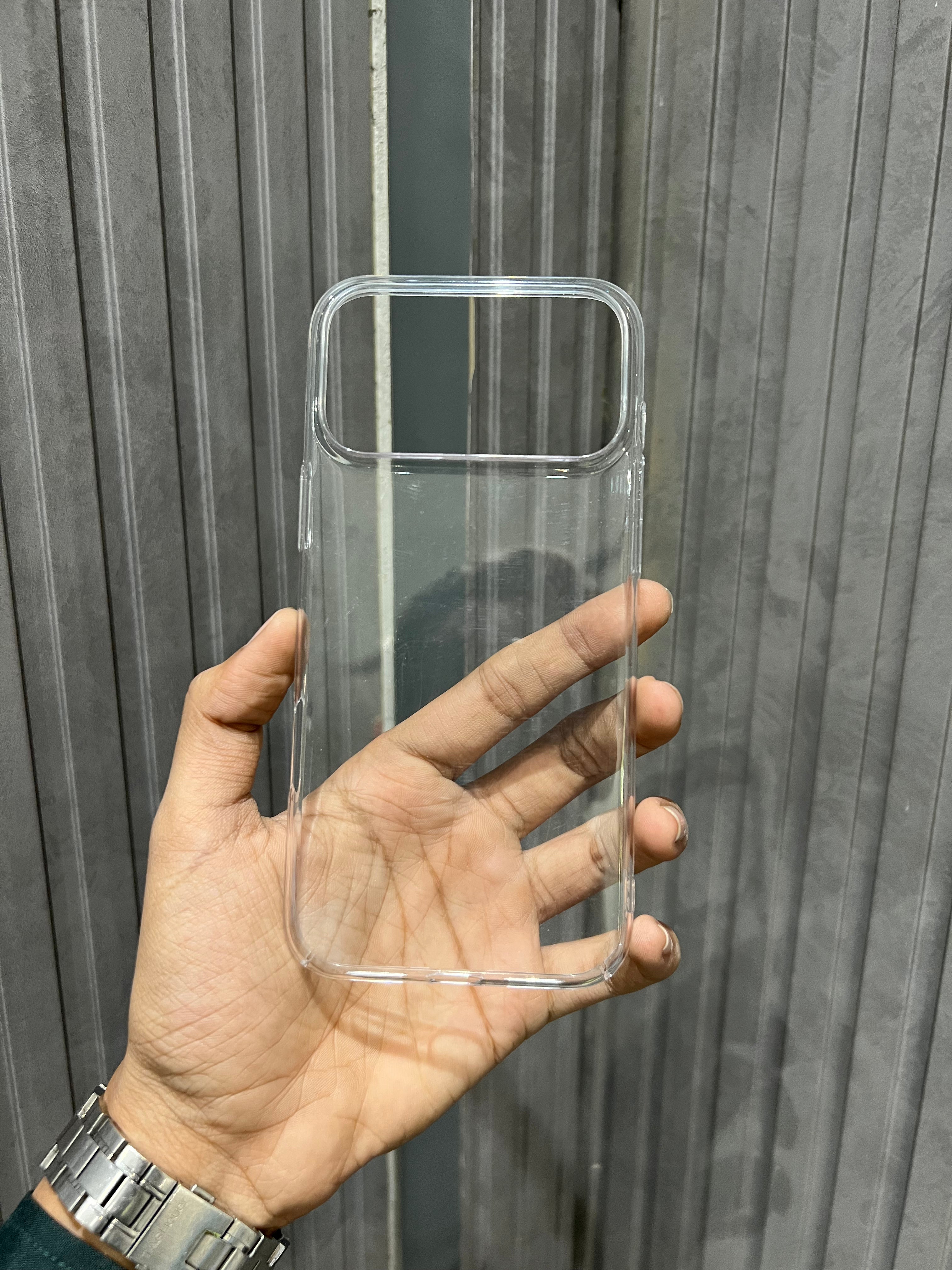 iPhone 17 Pro Max Spigen Jelly Case