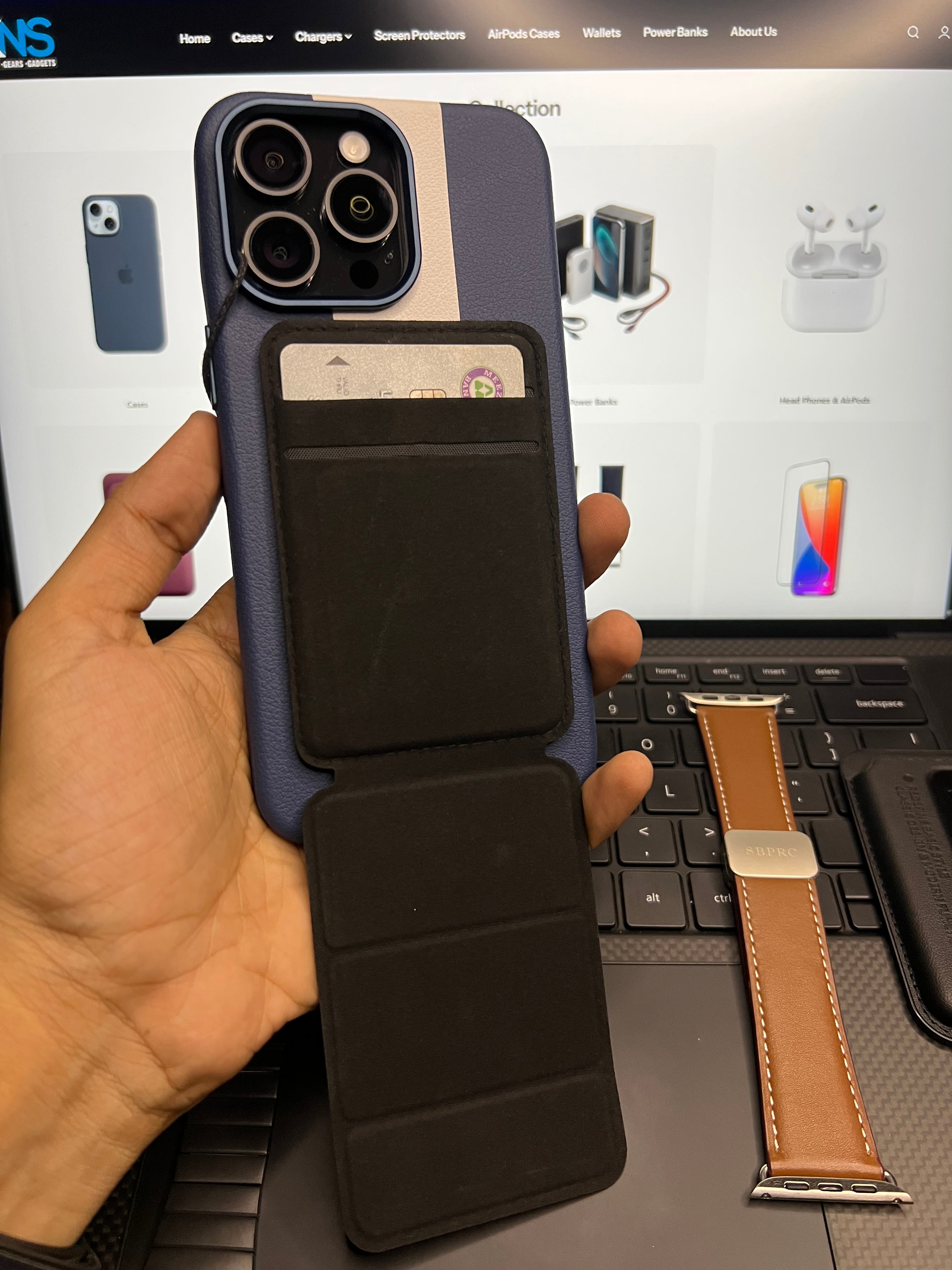 Spigen Magsafe Wallet & Phone Stand