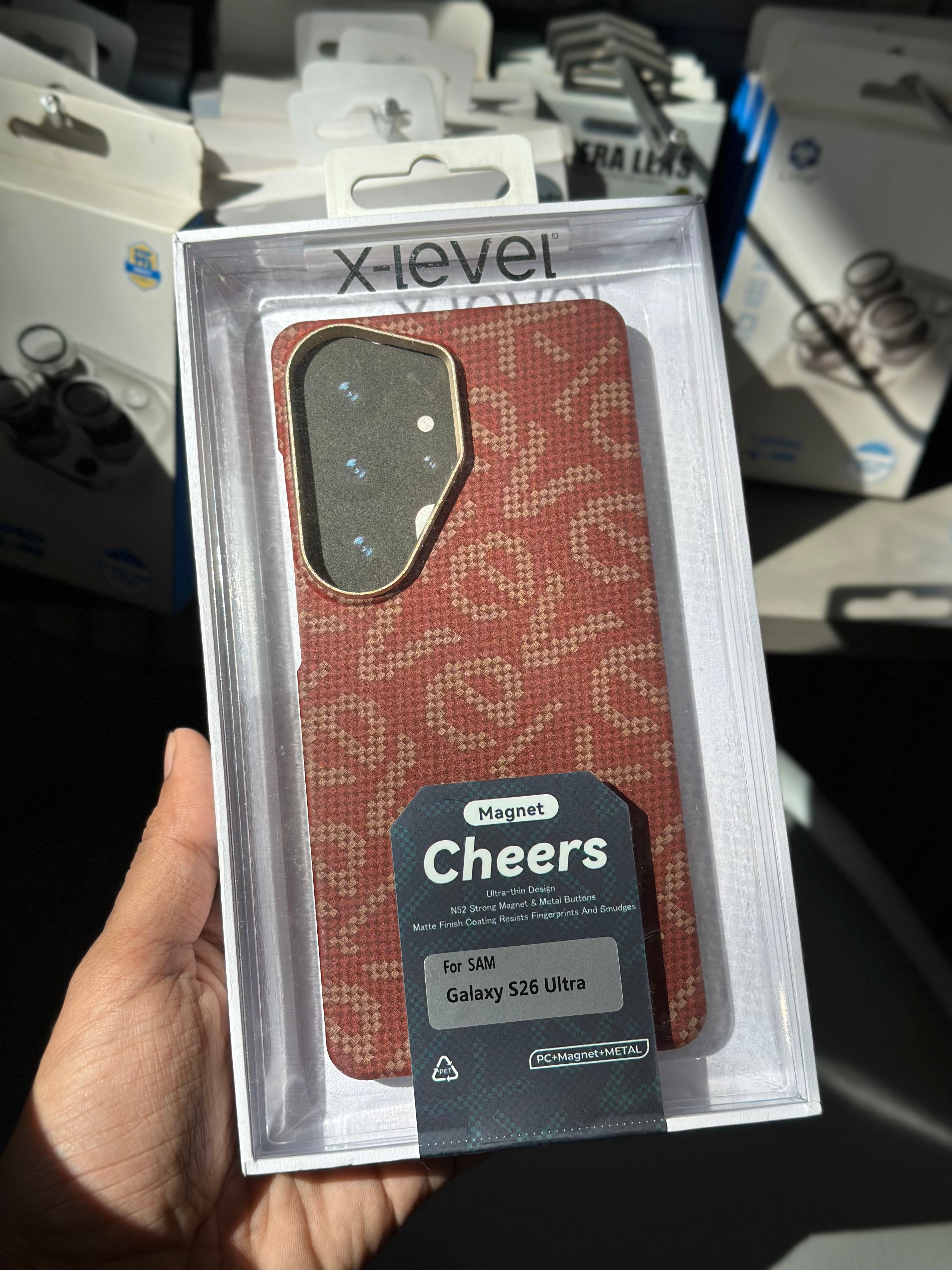 X-Level Magnet Cheers Carbon Case