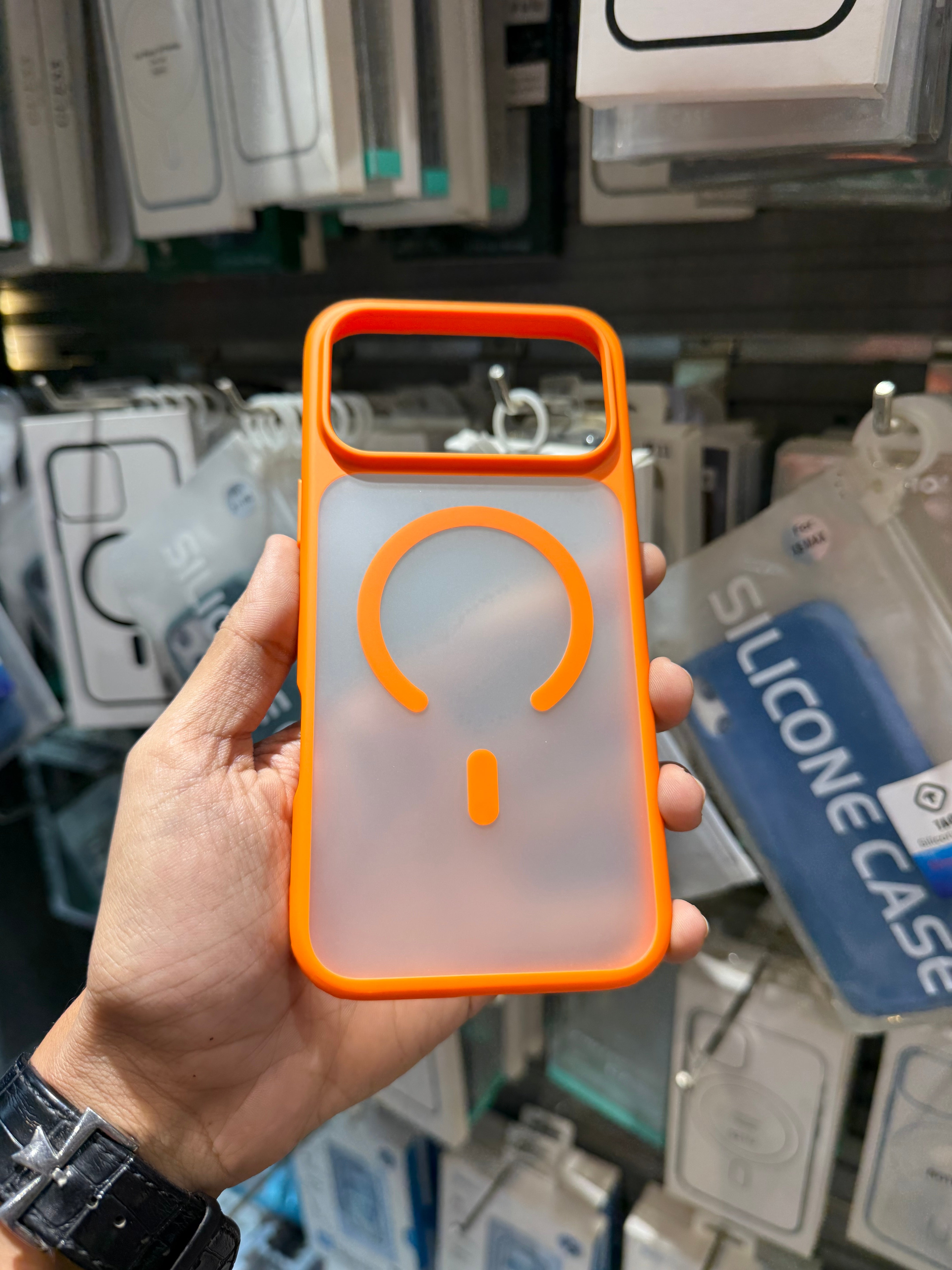 X-Level Magnet Armor Case - Orange - iPhone 17 Series