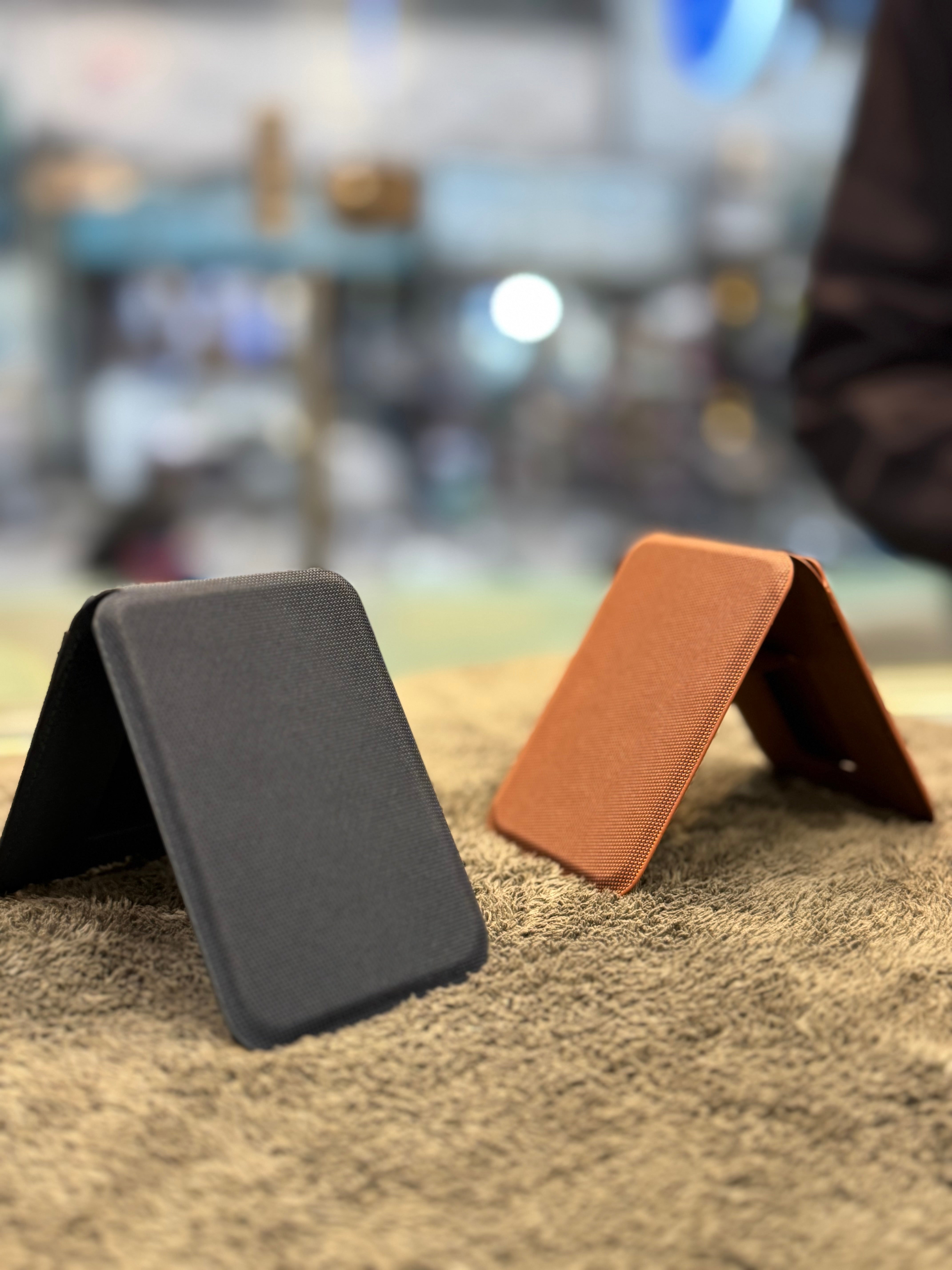 Apple Techwoven Magsafe Wallet & Phone Stand