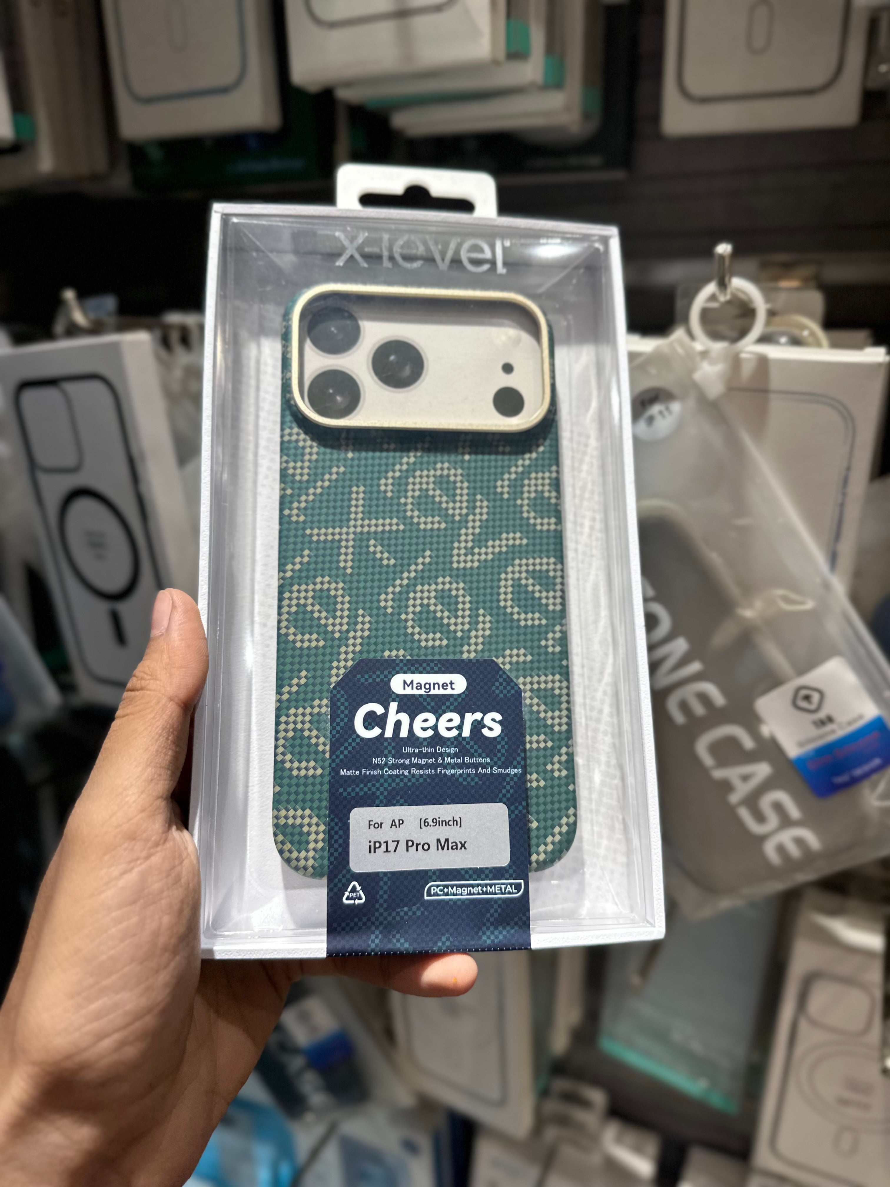 X-Level Magnet Cheers Carbon Case