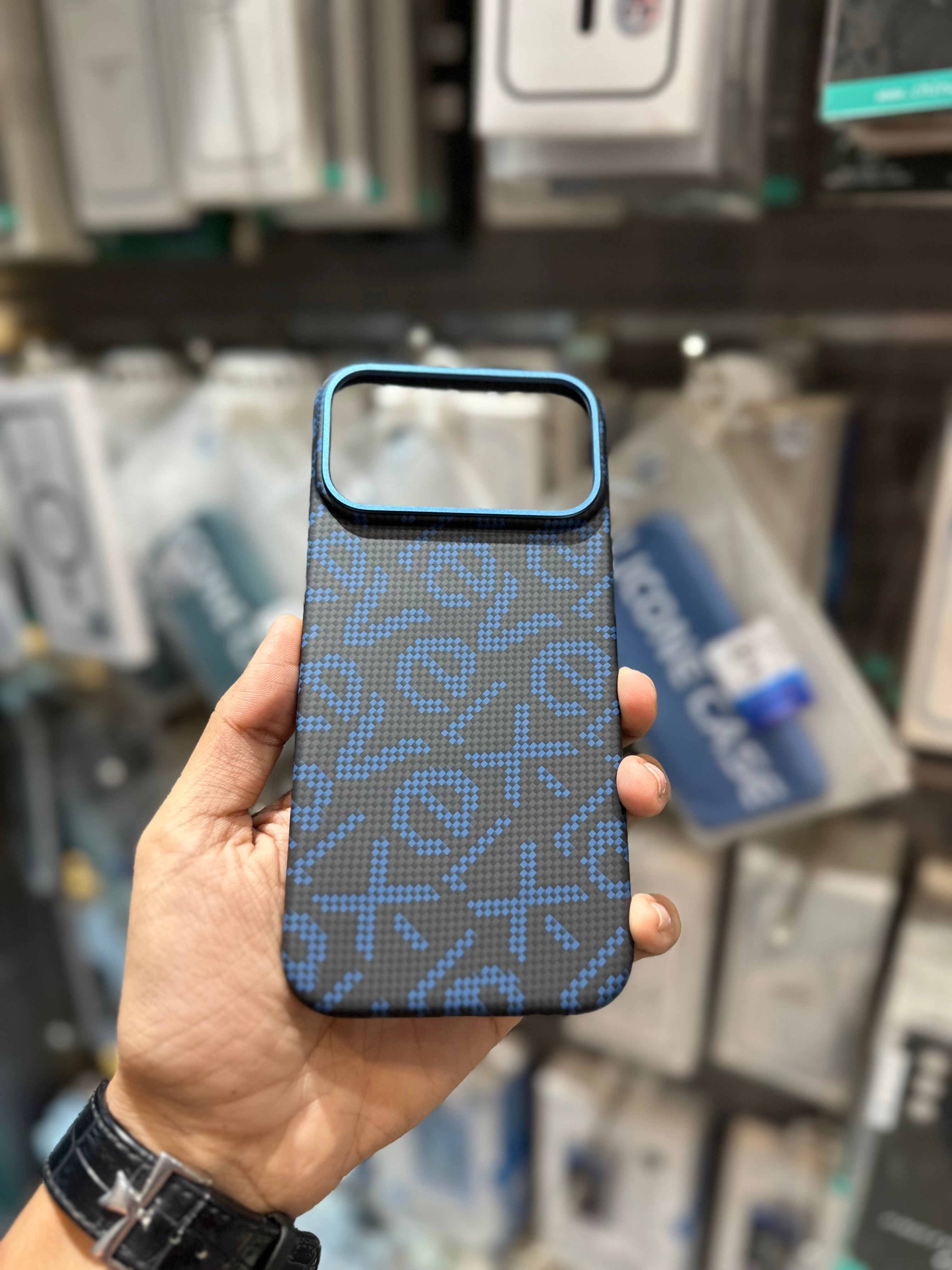 X-Level Magnet Cheers Carbon Case