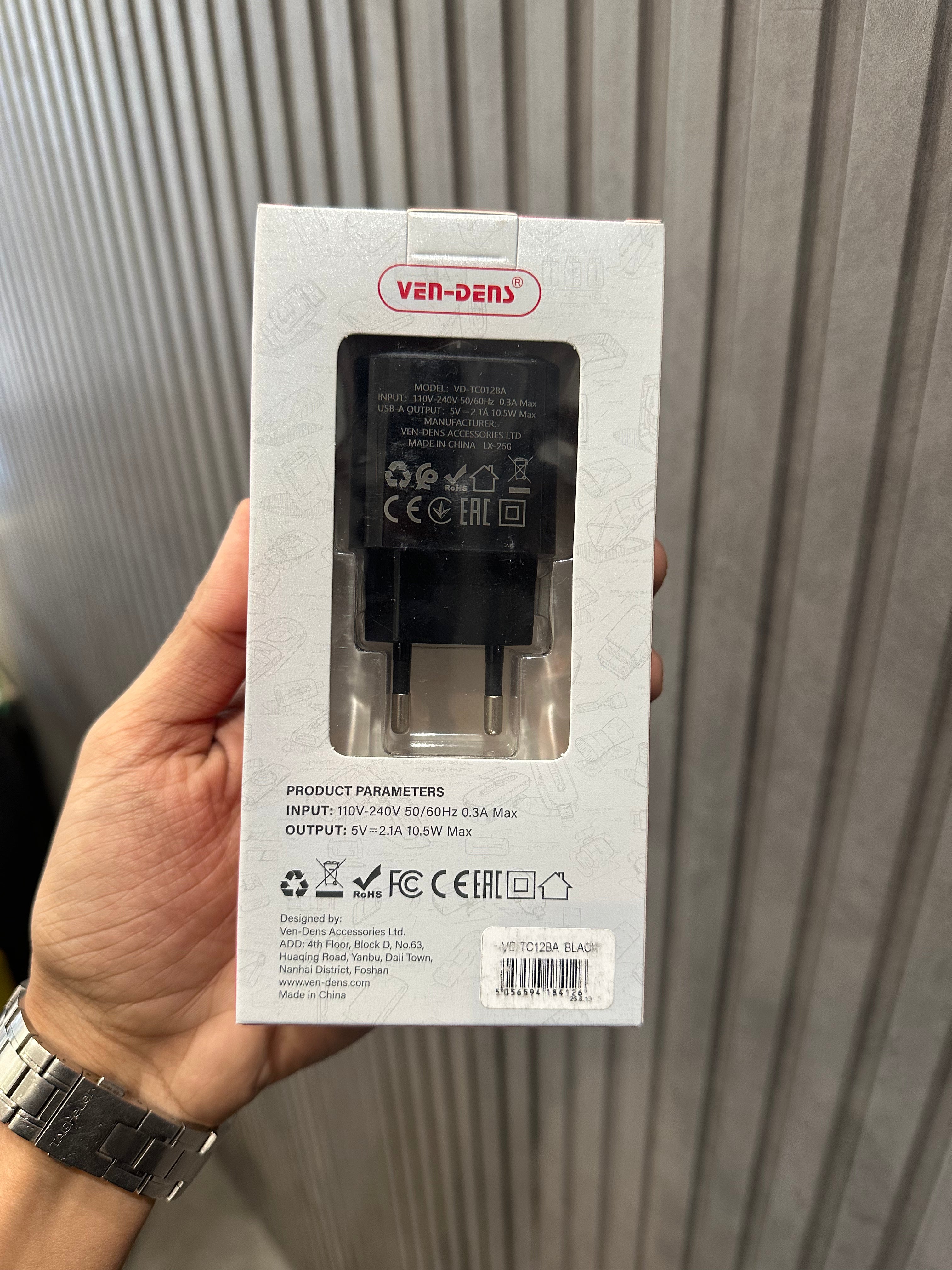 Ven Dens USB-C 20W PD Fast Charging Adapter