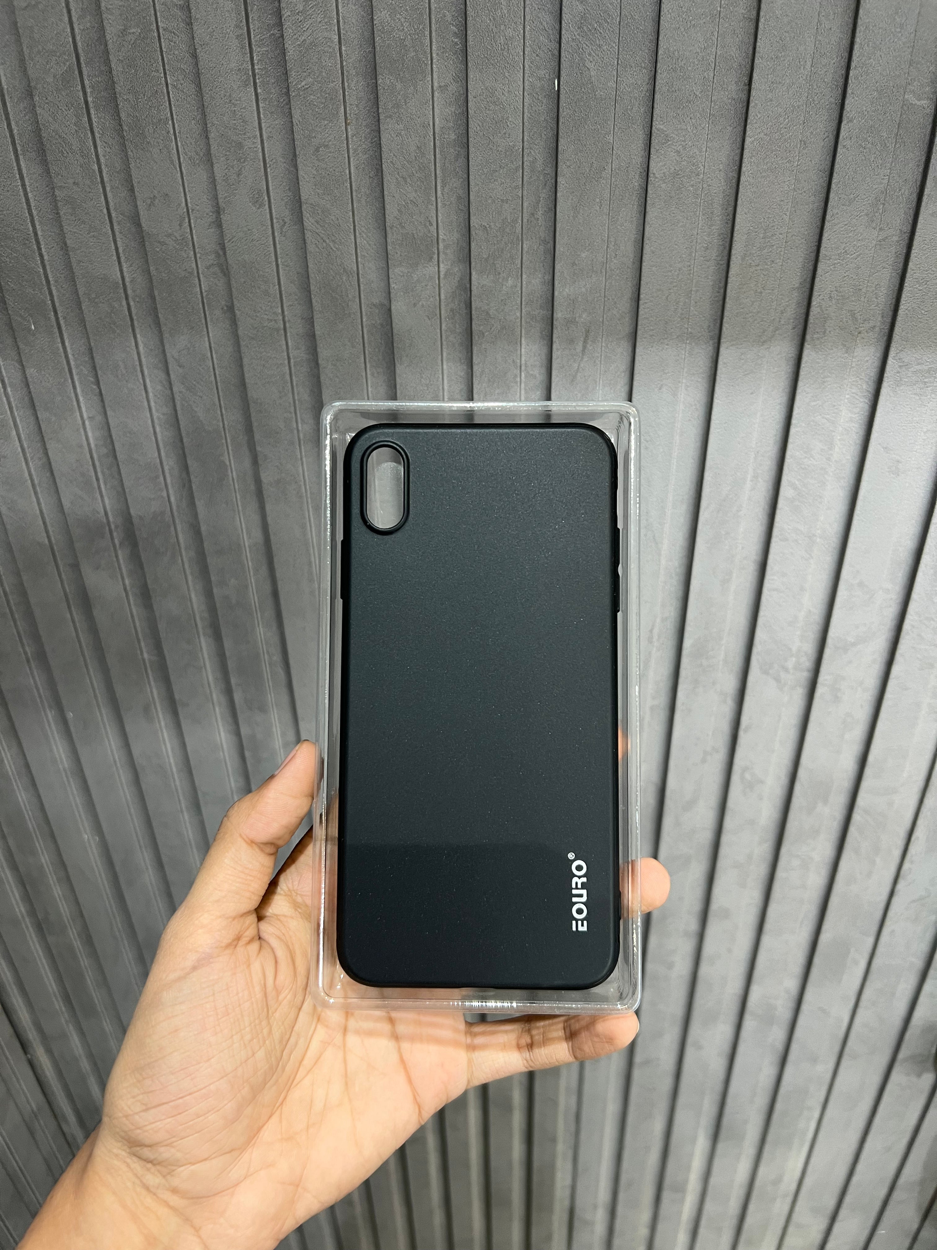 iPhone XS Max Euro Case Black